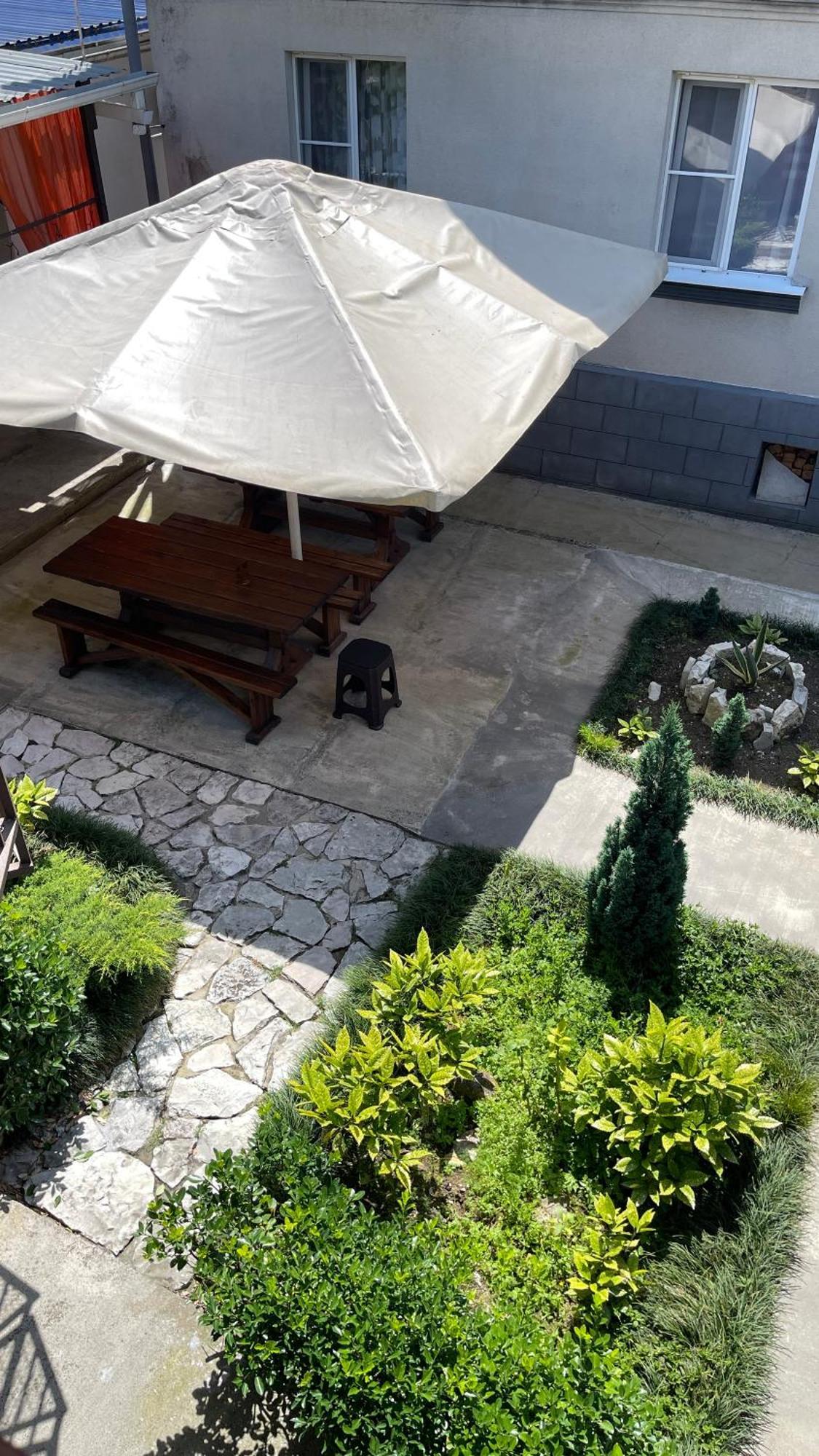 Guest House Vladimir Gagra Exterior foto
