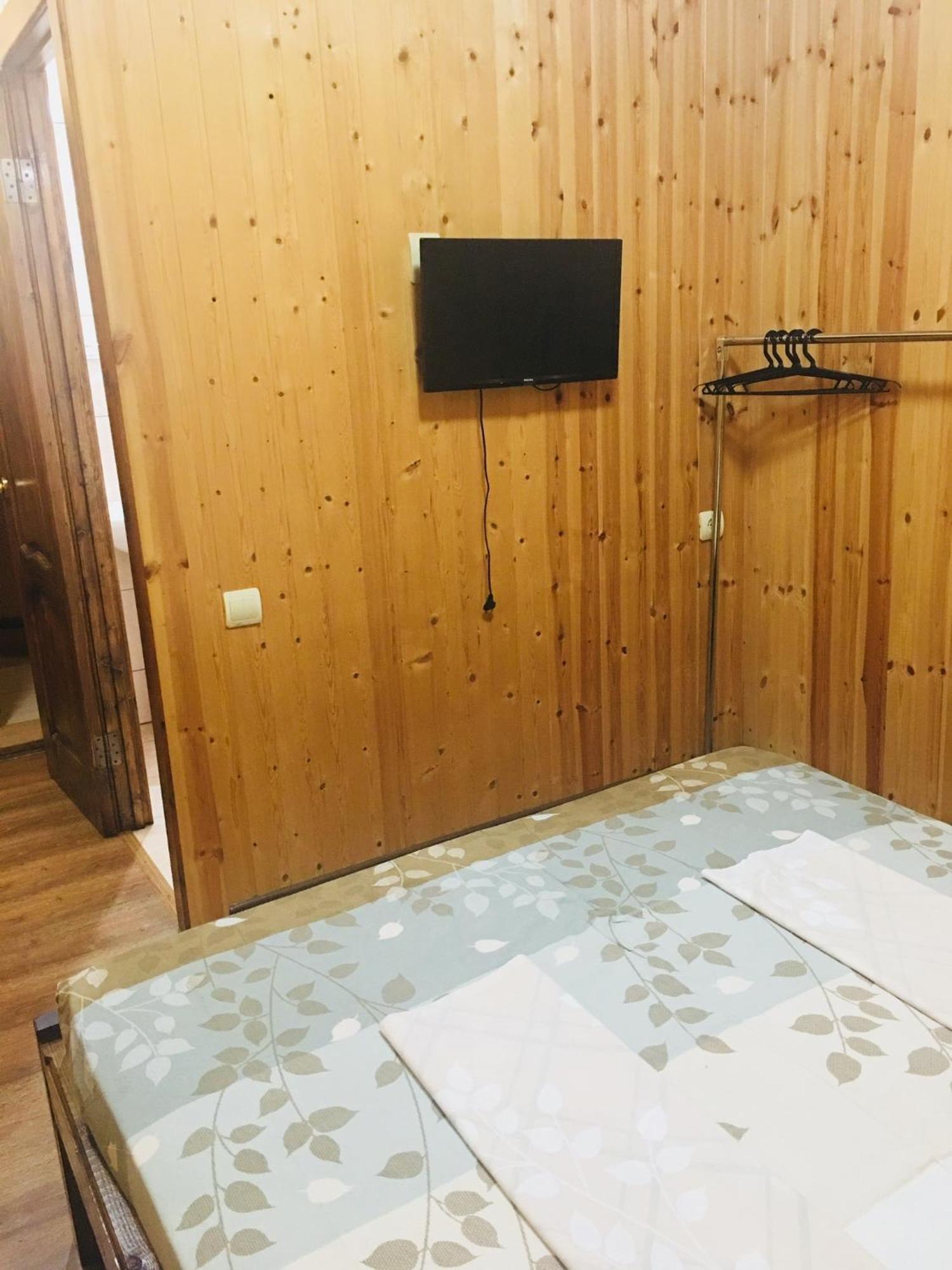 Guest House Vladimir Gagra Exterior foto